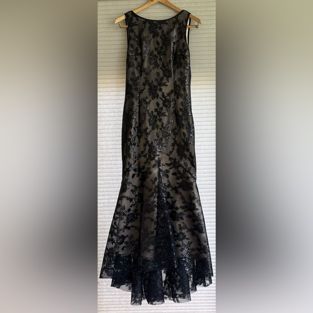 Eliza J Sequin Lace Trumpet Gown High Low Hem Women’s size 4